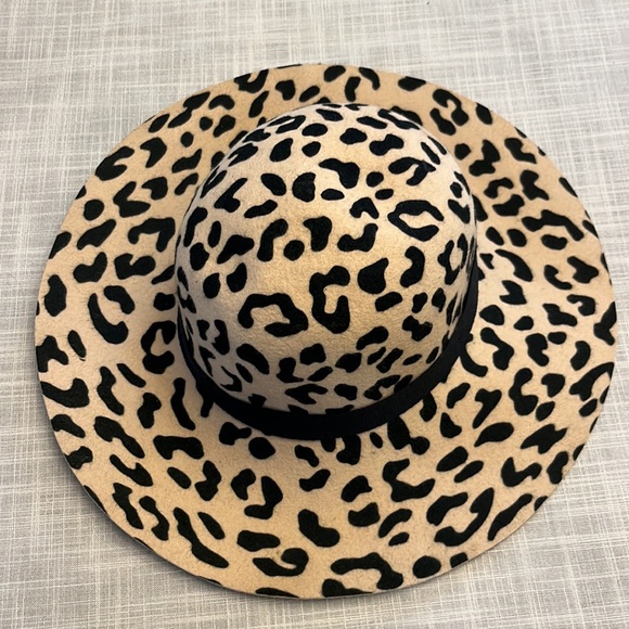 Raeffaello Bettini wool hat - Picture 2 of 3